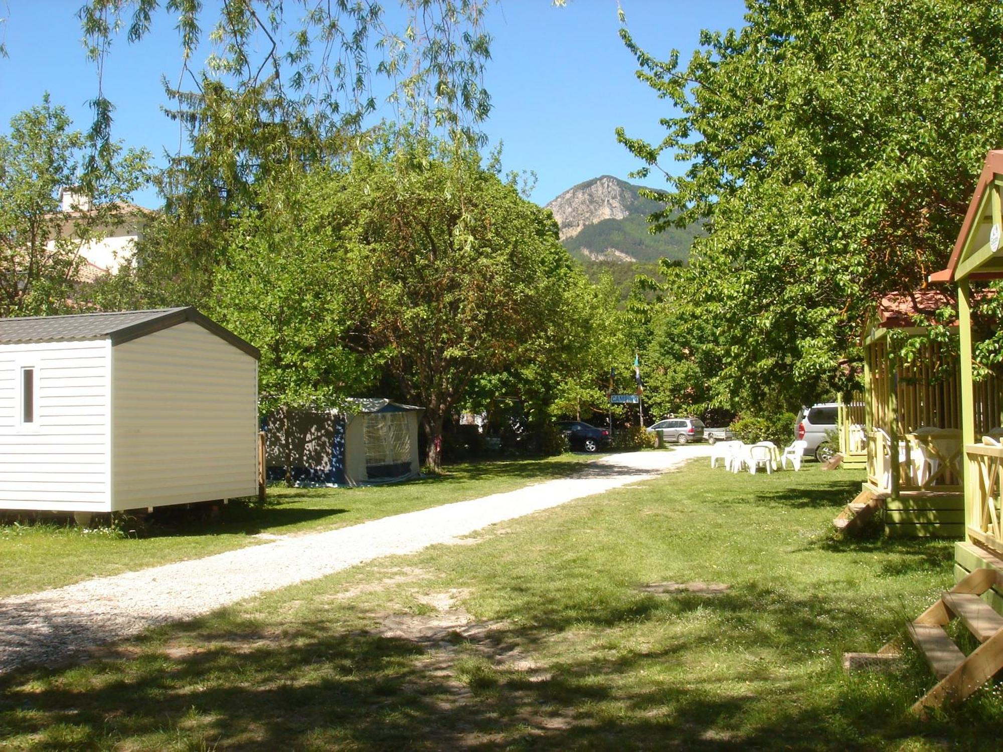 Camping Frederic Mistral Кастелан Екстериор снимка